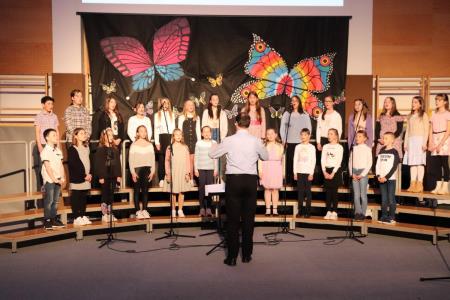 Območna revija otroških in mladinskih pevskih zborov občin Kamnik in Komenda (17)